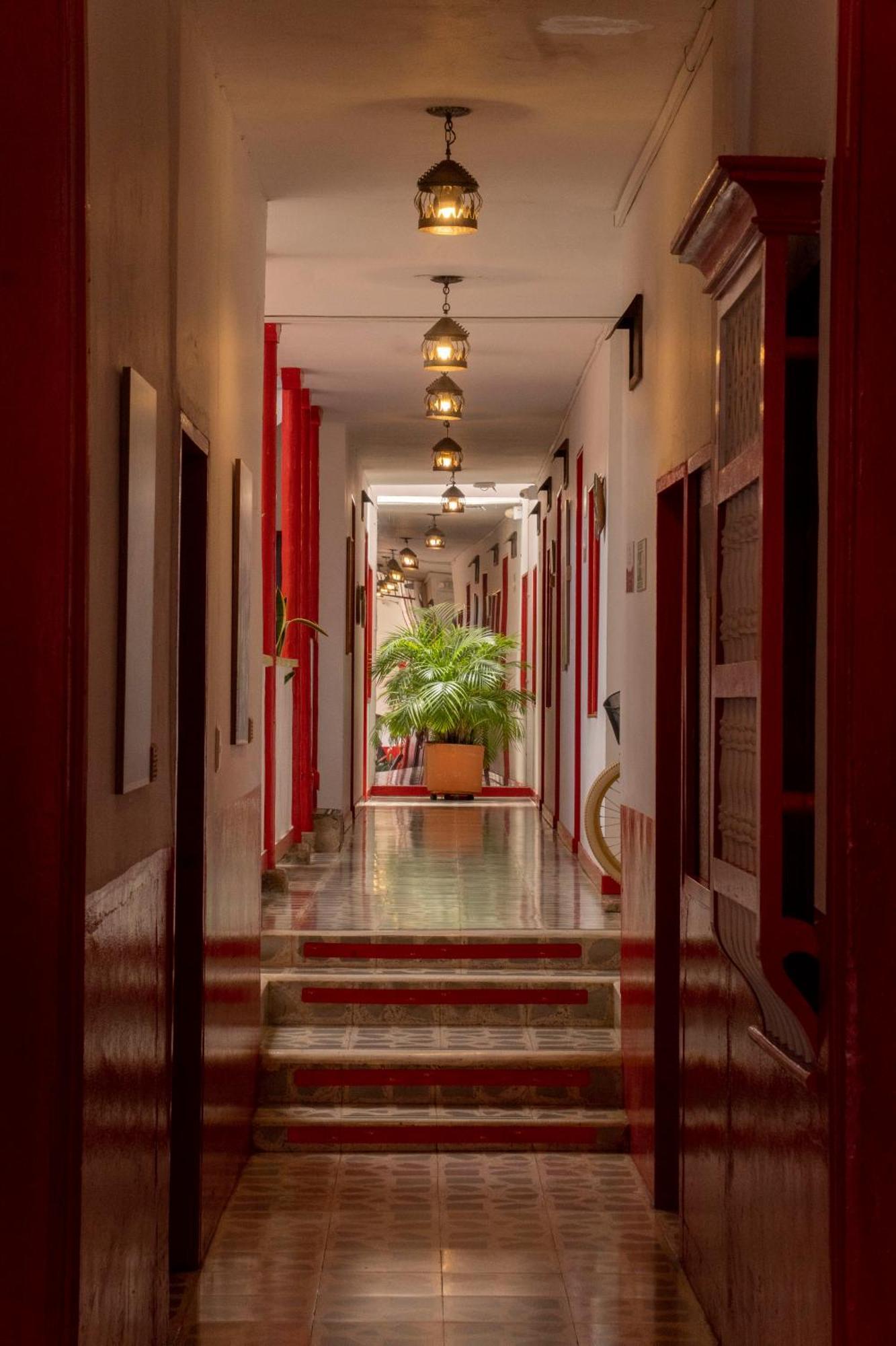 Hotel La Casona คาร์ดิน ภายนอก รูปภาพ