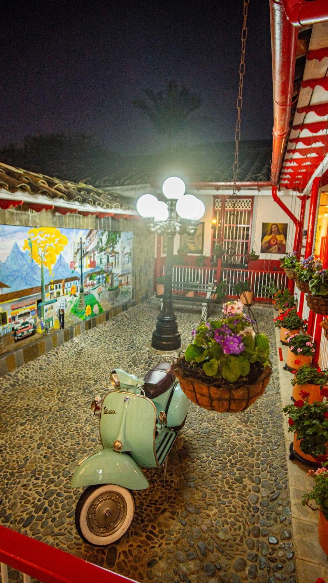 Hotel La Casona คาร์ดิน ภายนอก รูปภาพ