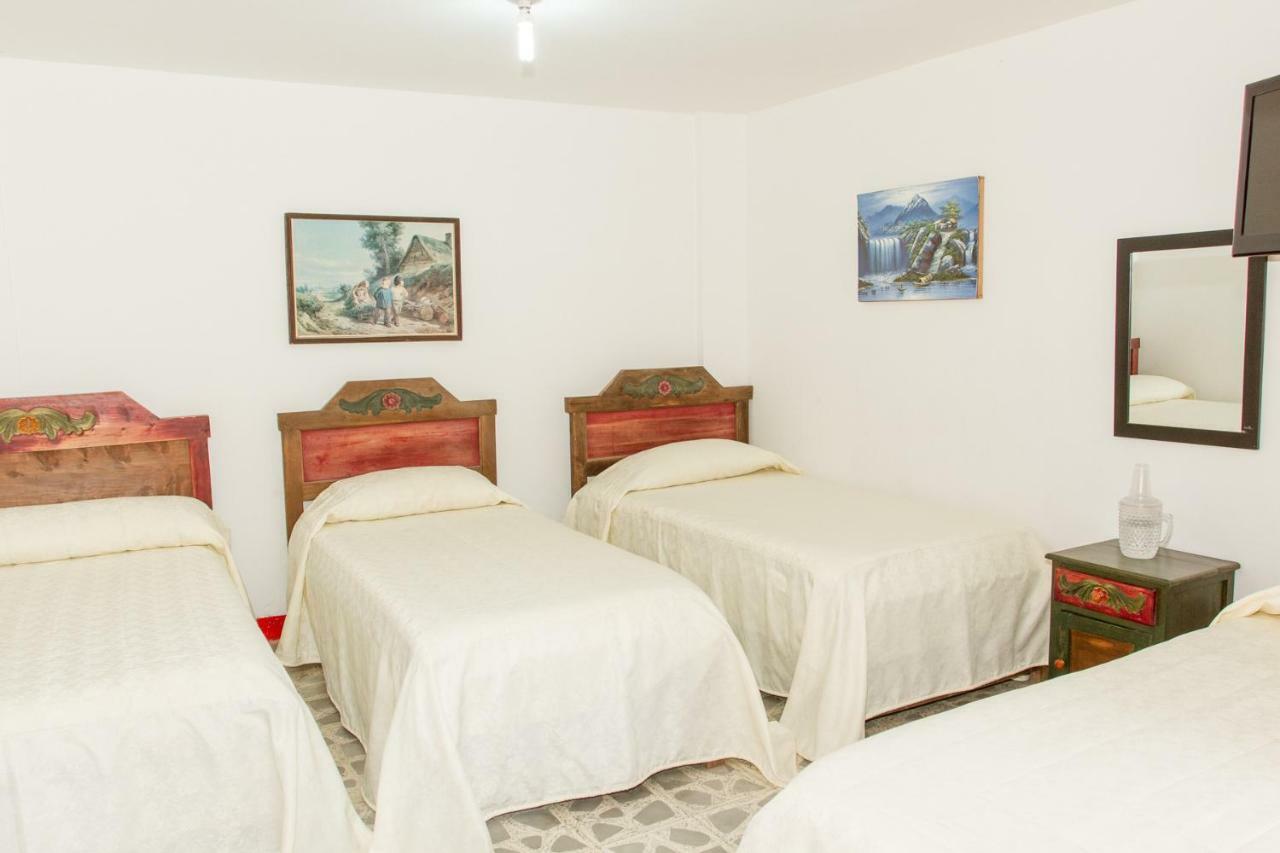 Hotel La Casona คาร์ดิน ภายนอก รูปภาพ