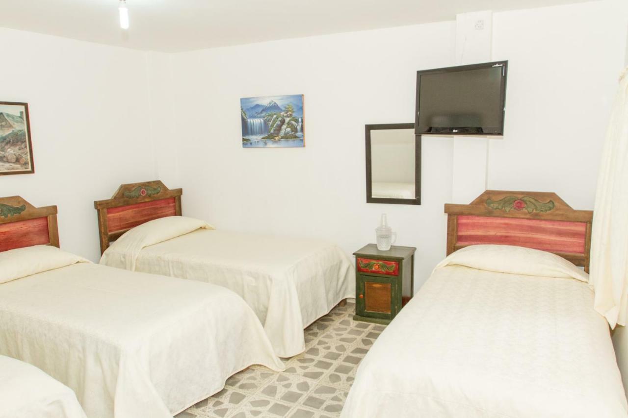 Hotel La Casona คาร์ดิน ภายนอก รูปภาพ